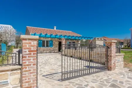 Villa Sukosan, Villa avec piscine privée à Sukošan - Photo 22