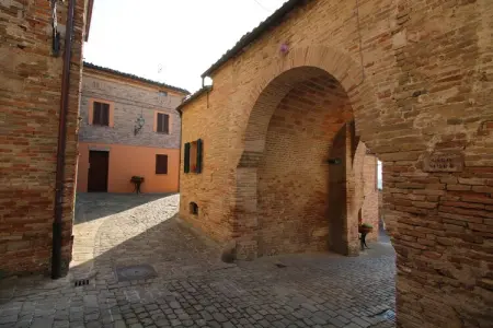 Colle, Appartement à Piticchio avec Vue et Piscine - Photo 19
