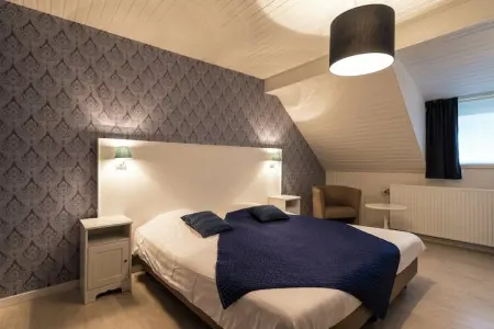 Le Lodge du Lac et piscine, Belle maison de vacances avec piscine privée à Waimes - Photo 13