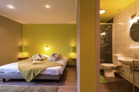 Le Lodge du Lac et piscine, Belle maison de vacances avec piscine privée à Waimes - Photo 14