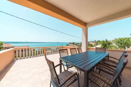 Villa Jasenice, Maison de vacances spacieuse à Maslenica - Photo 6