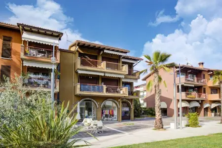 Jolly Mono, Appartement près du lac de Garde avec piscine - Photo 10