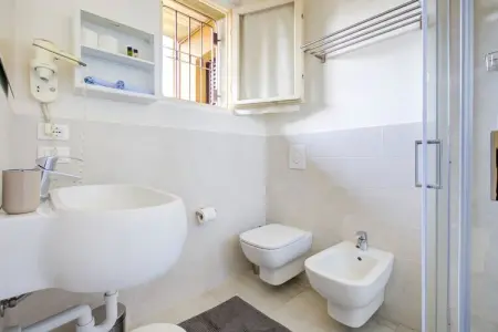 Jolly Mono, Appartement près du lac de Garde avec piscine - Photo 17