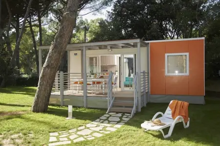 Baia Domizia Villaggio Camping I4, Chalet avec terrasse et piscine - Photo 1