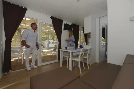 Baia Domizia Villaggio Camping C3, Chalet à Baia Domizia avec Plage Privée - Photo 11
