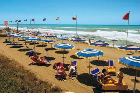 Baia Domizia Villaggio Camping C6, Séjour serein au bord de la mer - Photo 24