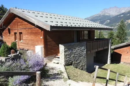 Chalet à Villarodin près du lac - Photo 1