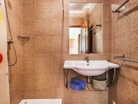 Sunny Home, Maison 6 personnes à Pêra - Photo 6