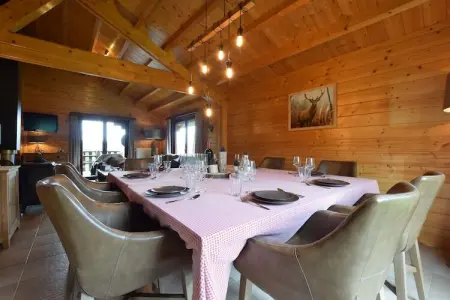 Happy Wood Chalet, Magnifique Chalet à Durbuy avec Jardin - Photo 2
