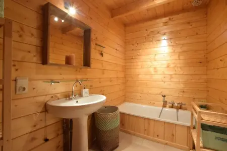 Happy Wood Chalet, Magnifique Chalet à Durbuy avec Jardin - Photo 22