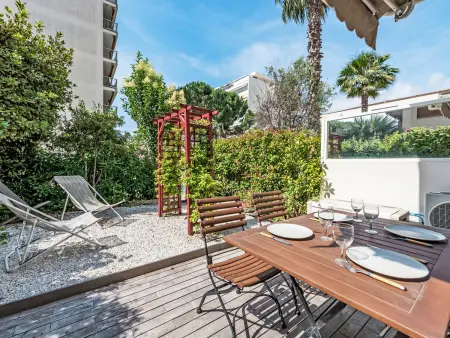 Villa Schneider, Appartement 2 personnes à Cannes - Photo 3