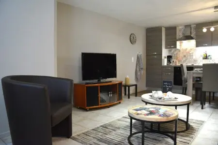 Le Refuge du Poète, Appartement Terrasse, Trois-Ponts - Photo 8