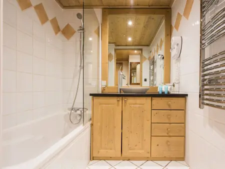 Le Névada 5*, Appartement 6 personnes à Tignes - Photo 9