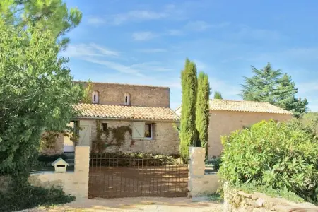 Repos, Charme provençal avec piscine - Photo 5