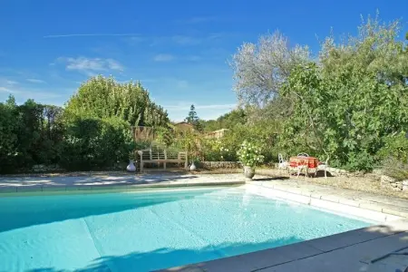 Repos, Charme provençal avec piscine - Photo 12