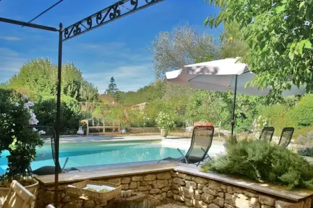 Repos, Charme provençal avec piscine - Photo 15