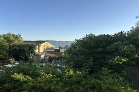 Repos, Charme provençal avec piscine - Photo 43