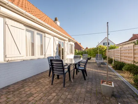 Vissershuisje 9/18 with parking, Maison 5 personnes à Bredene - Photo 12