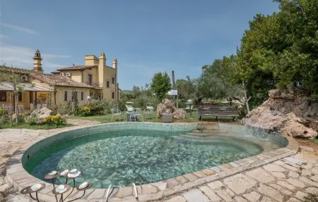 Maison 15 personnes à Canino VT - Photo 1