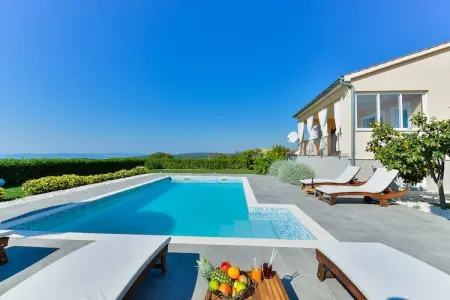 Vila za odmor Željko, Villa à Debeljak avec Piscine Privée - Photo 1