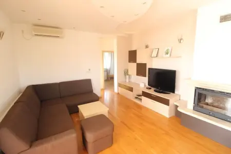 Vila za odmor Željko, Villa à Debeljak avec Piscine Privée - Photo 6