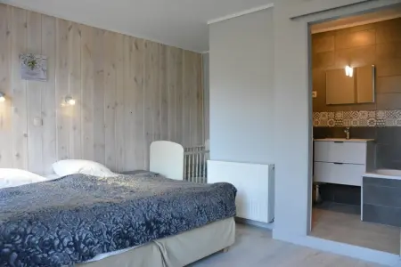 Au Bord de la Rivière, Villa de groupe avec sauna - Photo 4
