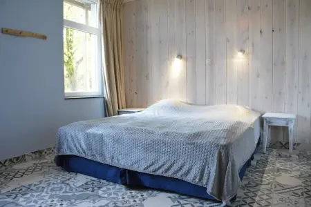Au Bord de la Rivière, Villa de groupe avec sauna - Photo 13