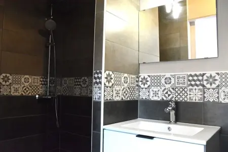 Au Bord de la Rivière, Villa de groupe avec sauna - Photo 28