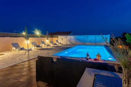 Holiday home MAJA 3, Maison à Lisicic avec Piscine - Photo 1