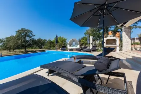 Villa Laura An, Villa à Deklici avec Piscine et Vue sur Mer - Photo 11