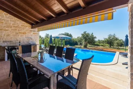 Villa Laura An, Villa à Deklici avec Piscine et Vue sur Mer - Photo 19