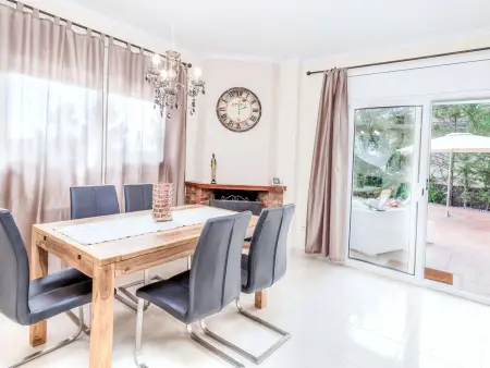 Maison Buda, magnifique maison de caractère avec beau jardin arboré - Photo 5