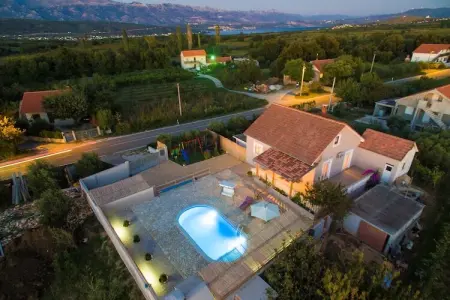 Holiday home Boca, Maison près de Zadar avec piscine privée - Photo 8