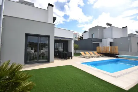 Vila Coruja, Villa Familiale avec Terrasse et Piscine - Photo 6