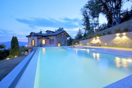 Villa Confalonieri - Sedici, Villa de luxe avec jacuzzi dans le Piémont - Photo 11