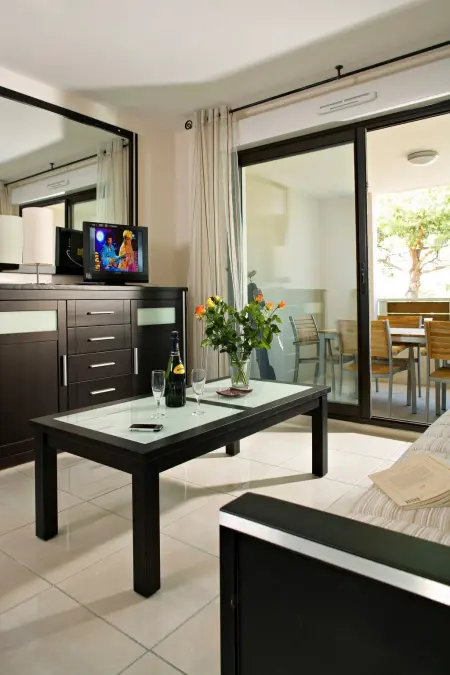 Carré Marine, Appartement 6 personnes à Mandelieu - Photo 6