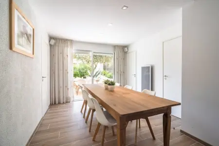 Aux Arbres Verts, Villa à Pouzols avec piscine et vignobles - Photo 2