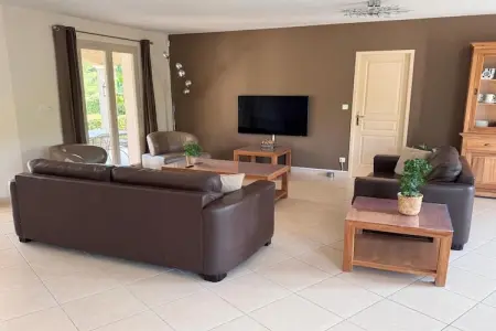 Villa l'Olivier, Villa élégante avec terrasse - Photo 1