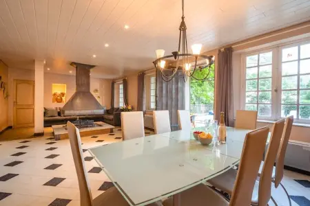 Le Garric, Maison en Pierre St Denis avec Piscine & Vue - Photo 2