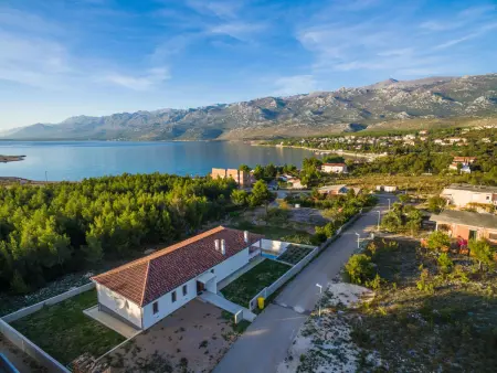 Velebit, Maison 10 personnes à Rovanjska - Photo 1