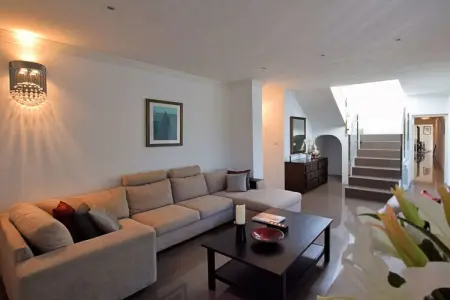 Casa El Cuadrado, Villa ensoleillée avec eaux bleues - Photo 9