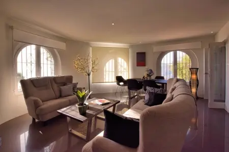 Casa El Cuadrado, Villa ensoleillée avec eaux bleues - Photo 11