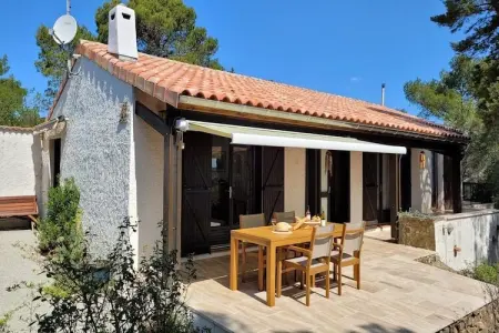 La Tinasse, Villa avec jardin et maison d'hôtes - Photo 10