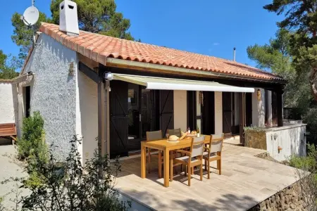 La Tinasse, Villa avec jardin et maison d'hôtes - Photo 24