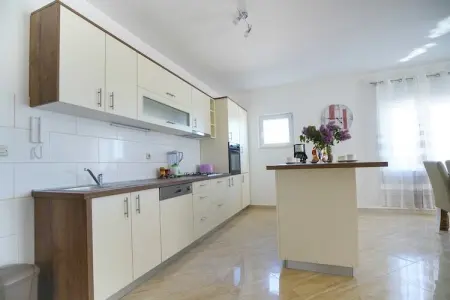 Holiday home Branko, Maison à Prkos avec Piscine Privée - Photo 4