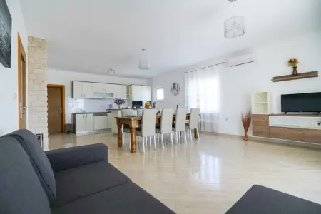 Holiday home Branko, Maison à Prkos avec Piscine Privée - Photo 9