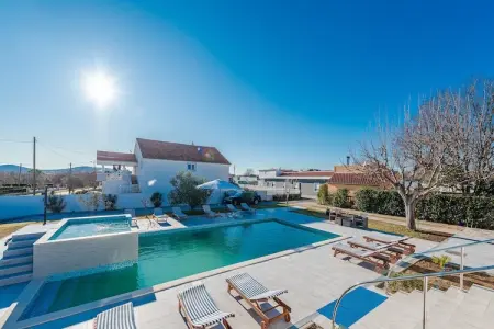 Holiday home Giovanni, Villa à Galovac avec piscine près de Zadar - Photo 5