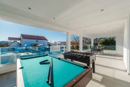 Holiday home Giovanni, Villa à Galovac avec piscine près de Zadar - Photo 8