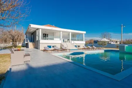 Holiday home Giovanni, Villa à Galovac avec piscine près de Zadar - Photo 18