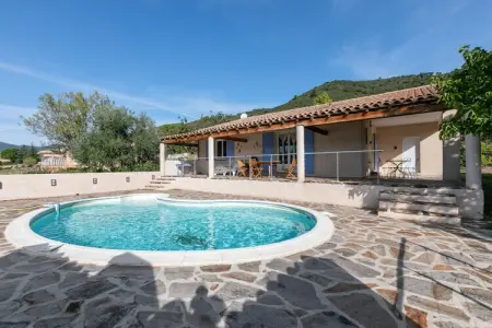 Villa Les Muriers, Escapade ensoleillée à Roquebrun - Photo 8